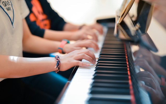 网上怎么找老同学 (找老同学上哪个网)