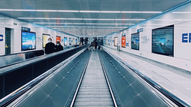 如何在茫茫人海中找到以前的老同学？