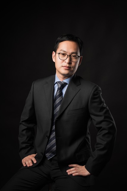 如何在茫茫人海中找到以前的老同学？