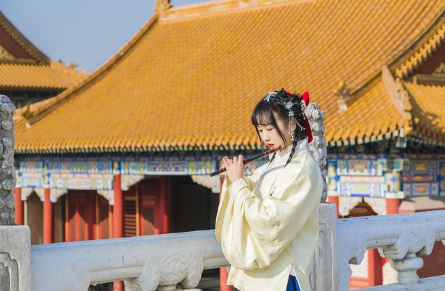 如何在茫茫人海中找到以前的老同学？