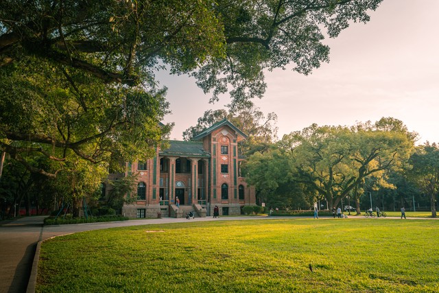 网上怎么找老同学 (找老同学上哪个网)