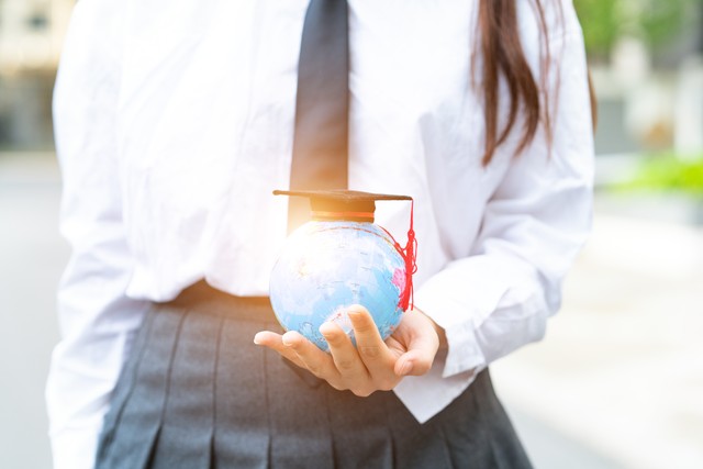 网上怎么找老同学 (找老同学上哪个网)