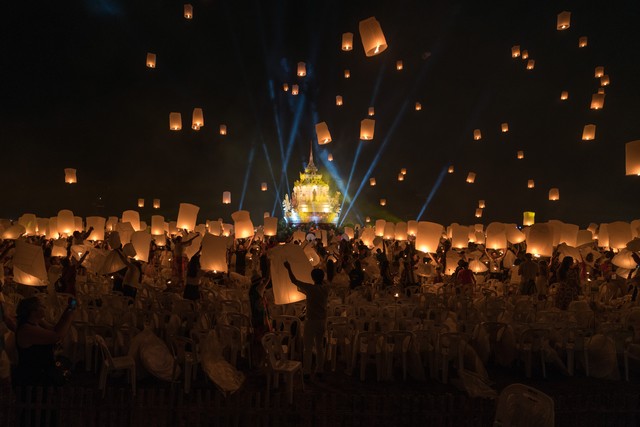 如何在茫茫人海中找到以前的老同学？