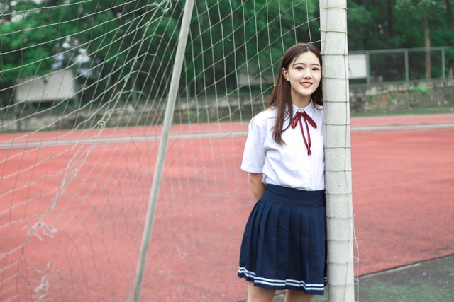 如何在茫茫人海中找到以前的老同学？