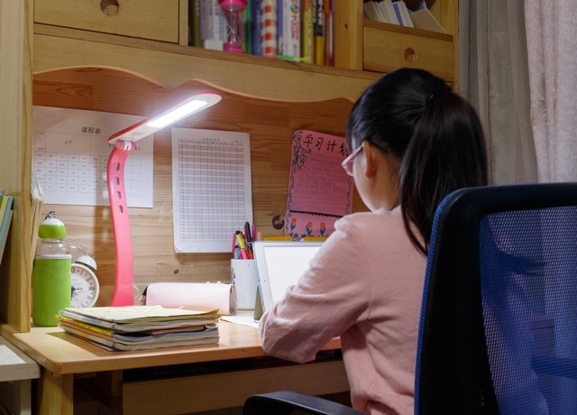 网上怎么找老同学 (找老同学上哪个网)