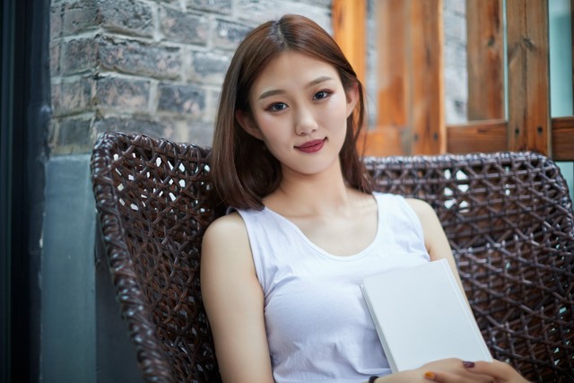 如何在茫茫人海中找到以前的老同学？